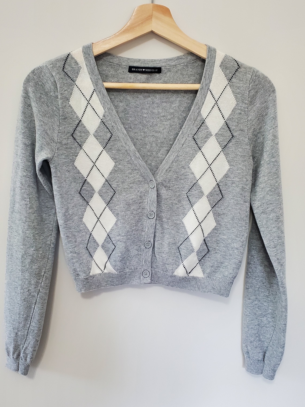 Brandy Melville Women's Gray Argyle Cropped Cardigan EUC Preppy Light Academia